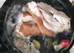 扒猪肘子的做法图解4