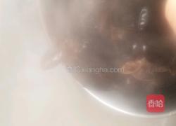 香菇木耳鸡腿汤的做法图解7