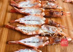 蒜蓉粉丝蒸虾的做法图解3