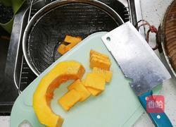 南瓜包子的做法图解2