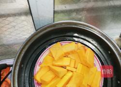 南瓜包子的做法图解3