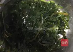 Illustration of how to make cold kelp shreds 5