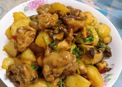 香菇土豆焖鸡块