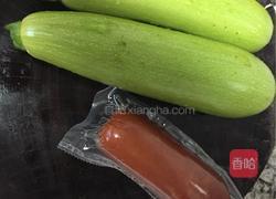 角瓜炒火腿的做法图解1