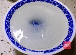 蒜蓉粉丝蒸扇贝的做法图解2