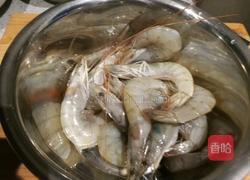 香菇虾泥球的做法图解1