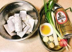 【正月十五闹元宵】啤酒红烧带鱼的做法图解1