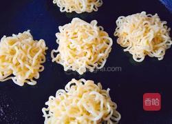 泡面蛋饼的做法图解10
