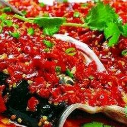 剁椒鱼头的做法[图]