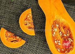 南瓜面包的做法图解1