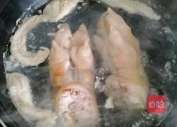 酱猪蹄的做法图解1