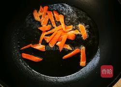 蒜苔炒五香猪耳的做法图解4