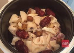 小鸡炖莲藕电饭煲版的做法图解2