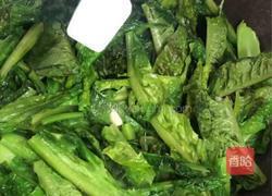 豆豉鲮鱼油麦菜的做法图解5