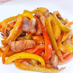 彩椒炒肉片的做法[图]