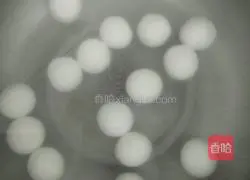 Illustration of how to make arrowroot starch glutinous rice balls 3