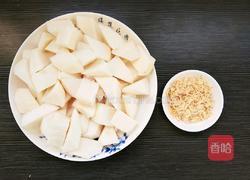 红烧萝卜块的做法图解1