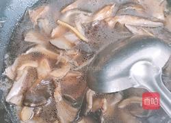 蘑菇炖豆腐的做法图解7