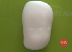 可爱精灵小馒头的做法图解1