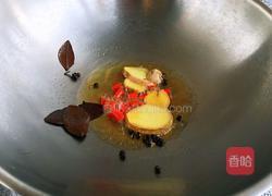 老爸的秘制辣子鸡的做法图解3