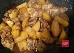 土豆烧排骨的做法图解15