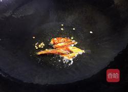 木耳腐竹炒白菜的做法图解6