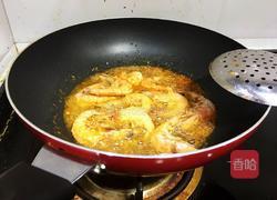 避风塘炒虾的做法图解4