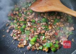 沙茶炸酱面的做法图解7