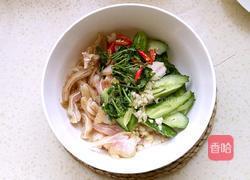 猪耳朵拌黄瓜的做法图解3