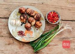 剁椒芋头的做法图解1