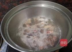 柠檬橄榄鸽子汤的做法图解2