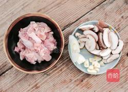 香菇滑鸡的做法图解2