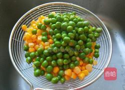 新文美食 松仁玉米的做法图解3