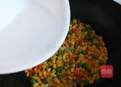 新文美食 松仁玉米的做法图解9