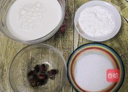 牛奶玫瑰冻的做法图解1