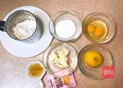 贝壳蛋糕(玛德莲蛋糕)的做法图解1