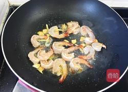 黄金锅巴虾的做法图解5