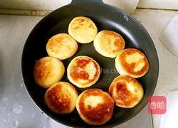 奶香地瓜饼的做法图解12