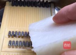 小黄鱼萝卜丝汤的做法图解2