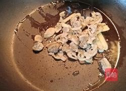 豆腐蛤蜊肉汤的做法图解4