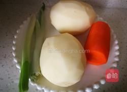 土豆片炖海带的做法图解1