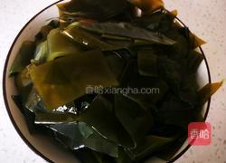 土豆片炖海带的做法图解2
