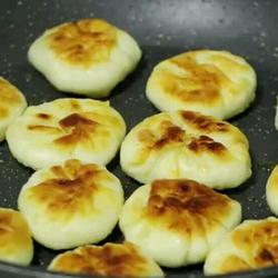 土豆夹心饼的做法[图]