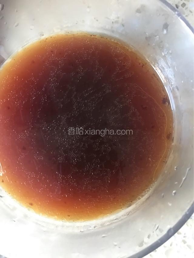 倒入高汤或者面汤