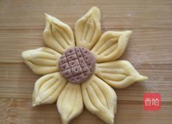 漂亮的花朵馒头的做法图解17