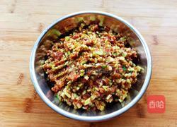 丝瓜肉馅蒸饺的做法图解1