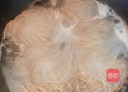 豌豆尖香菇酱拌面（香哈香菇酱）的做法图解8