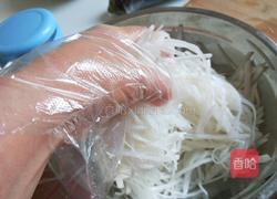 新文美食 白萝卜香辣凉拌菜的做法图解5