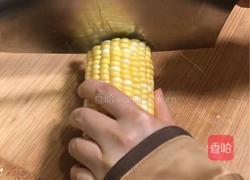 冬瓜玉米排骨汤的做法图解2