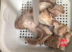 冬瓜玉米排骨汤的做法图解4